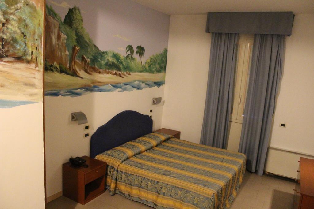 Hotel Riverside 4*